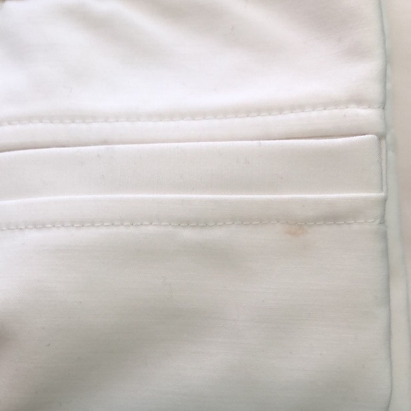 Michael Michael Kors white pants w decorative gold & brown half belt dry cleaned - Picture 13 of 13